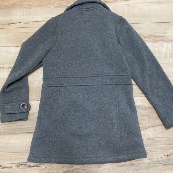 Unik Girls M Grey Pea Coat. Super cute and warm. Button front. 2 front pockets. - Picture 5 of 8